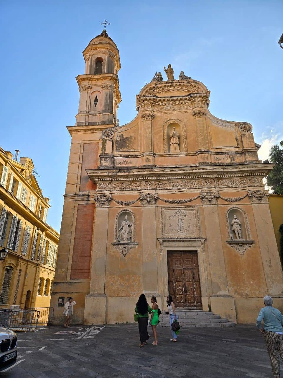 Old Town Vistas