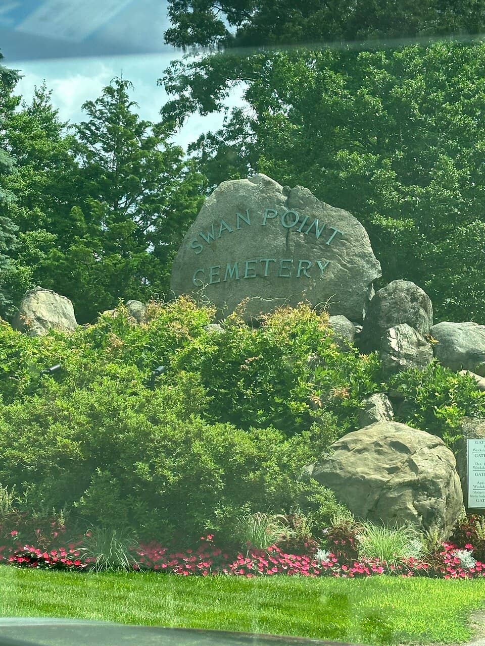H.P. Lovecraft's Final Resting Place
