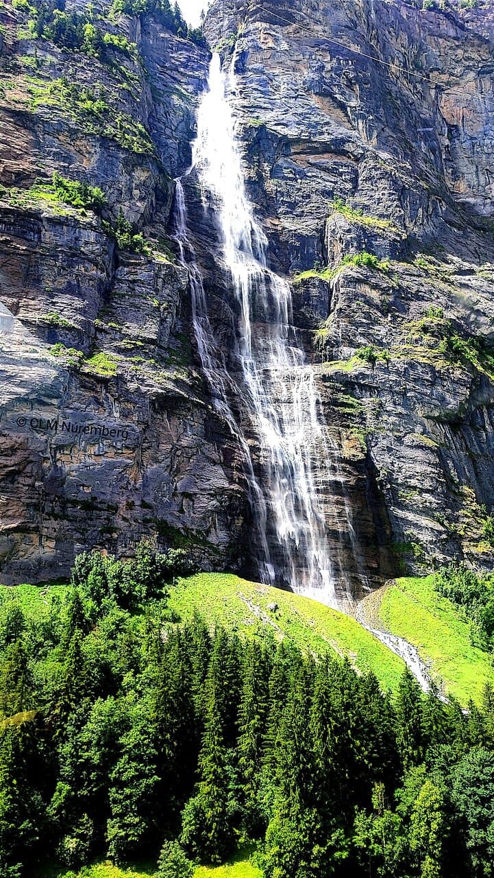 Mürrenbach Falls Lauterbrunnen