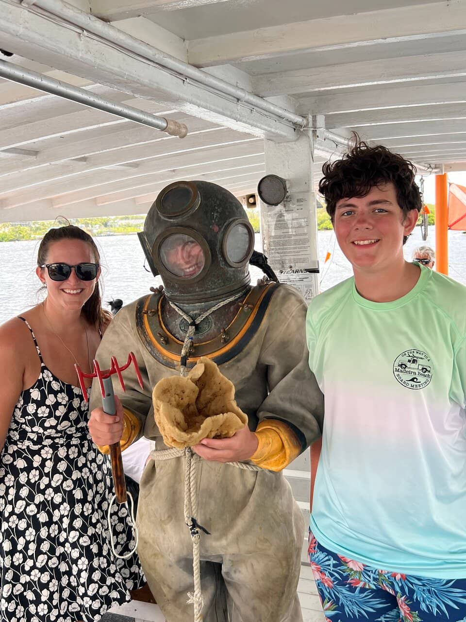 Sponge Diving Exhibition