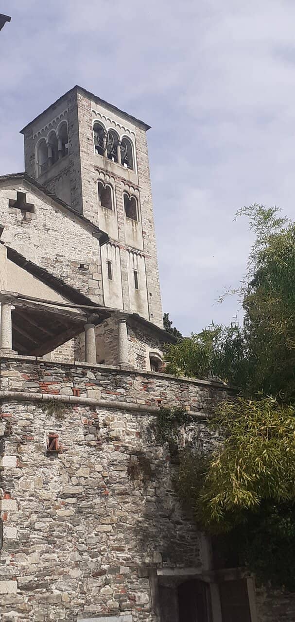 Vertical photo