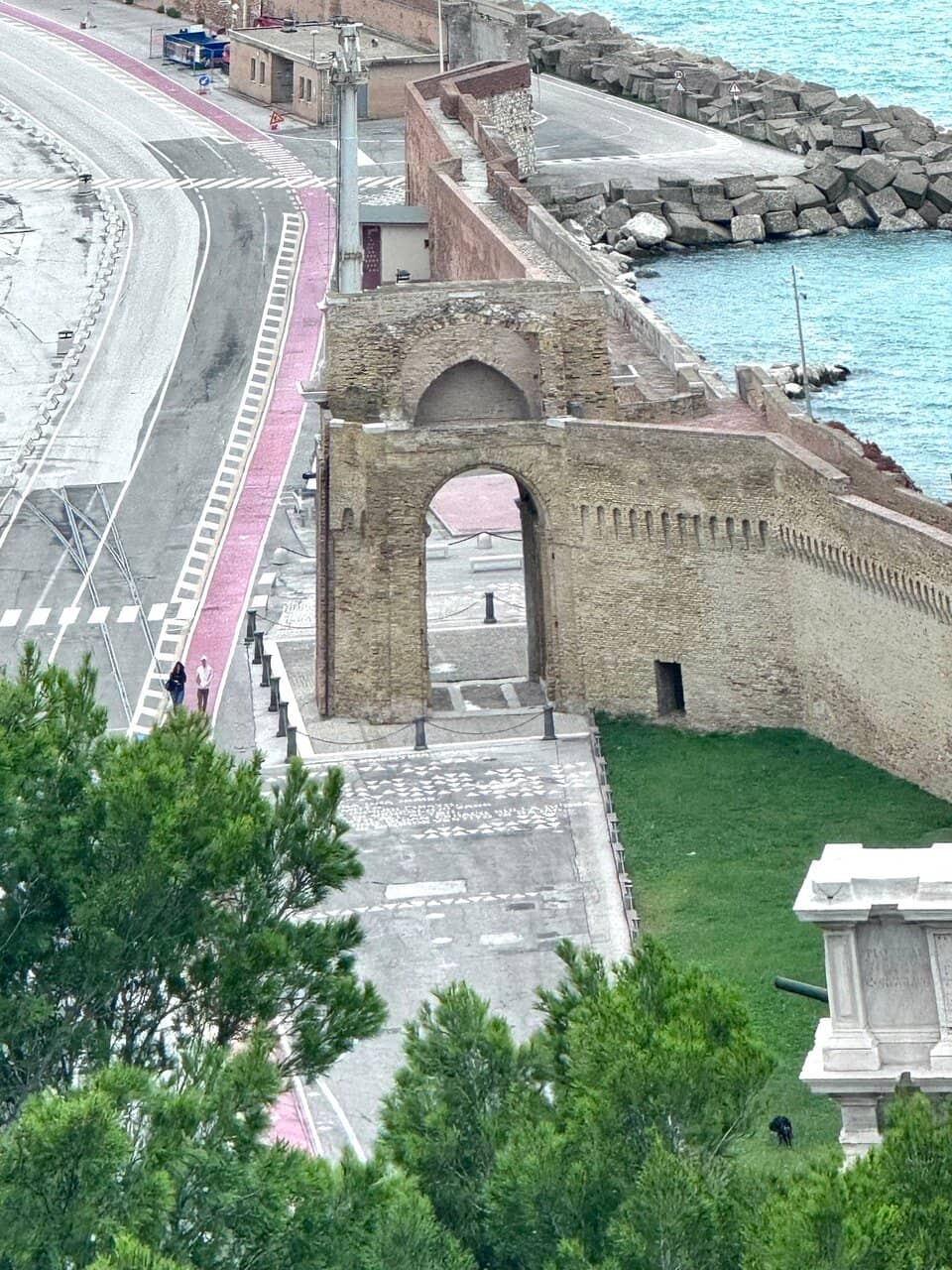 Grotte del Passetto