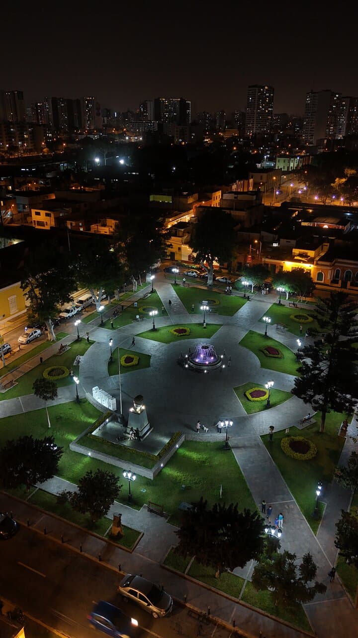 Plaza Bolívar (Congress) Lima