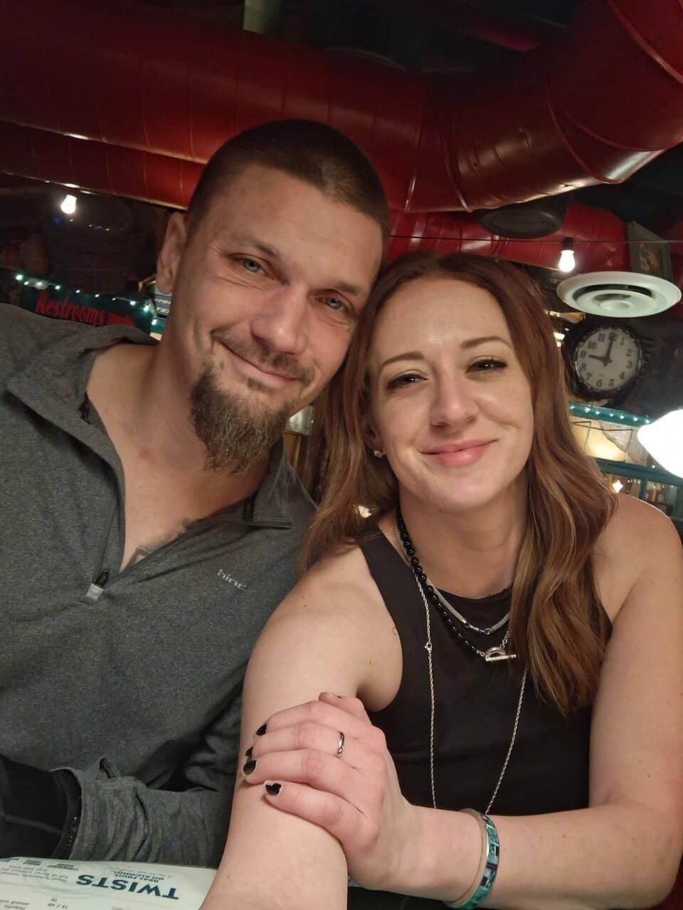 Authentic Chicago-Style Pizza