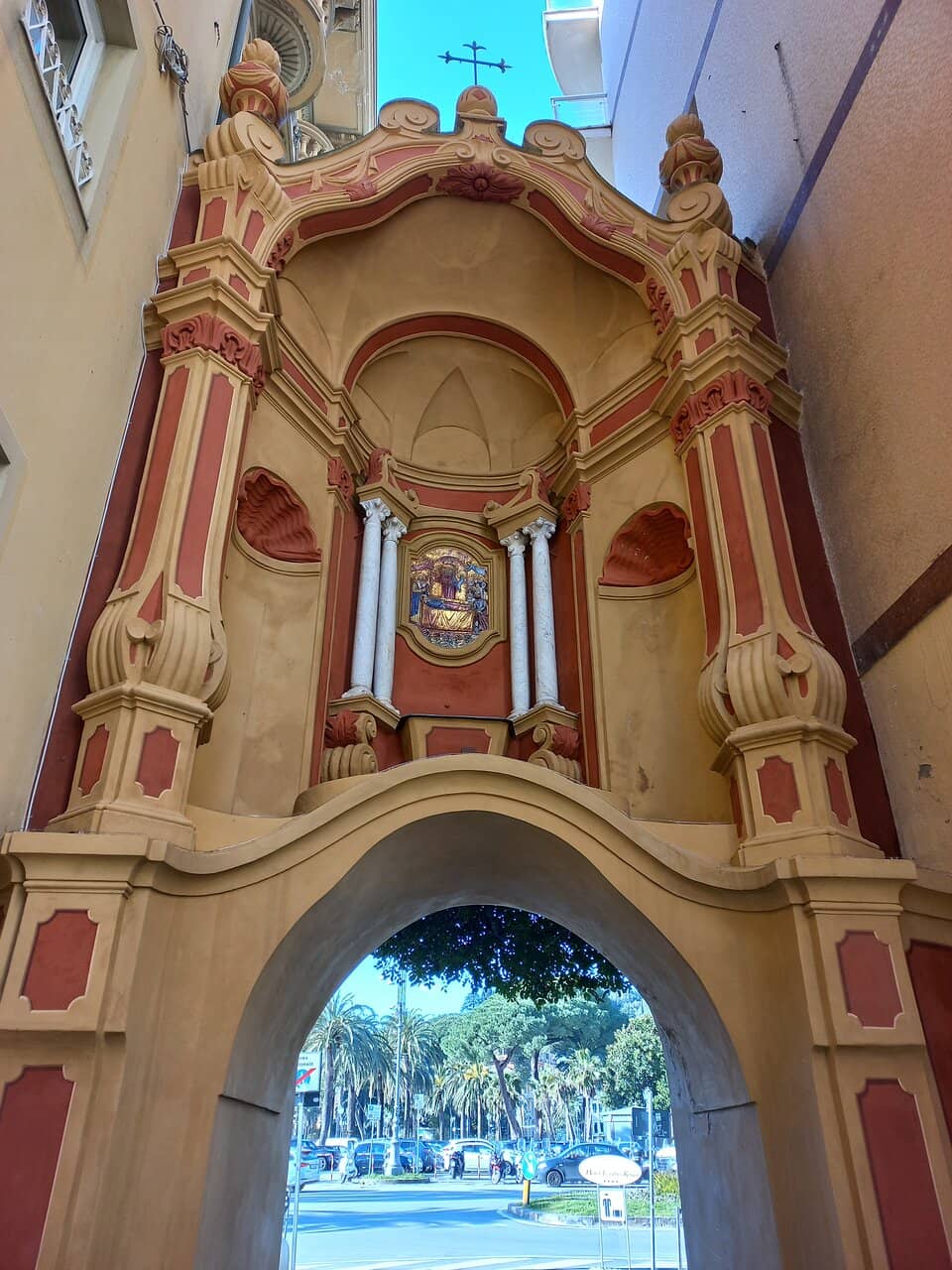 Vertical photo