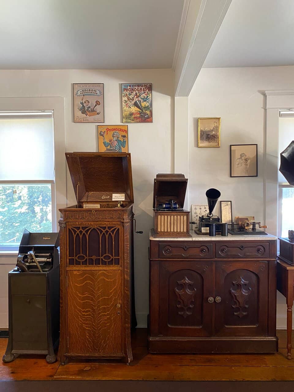 Inventor's Personal Artifacts
