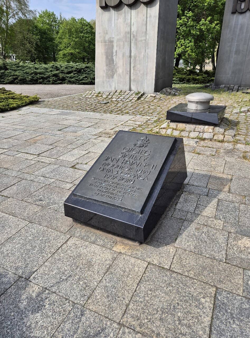 Monument to the Victims of June 1956
