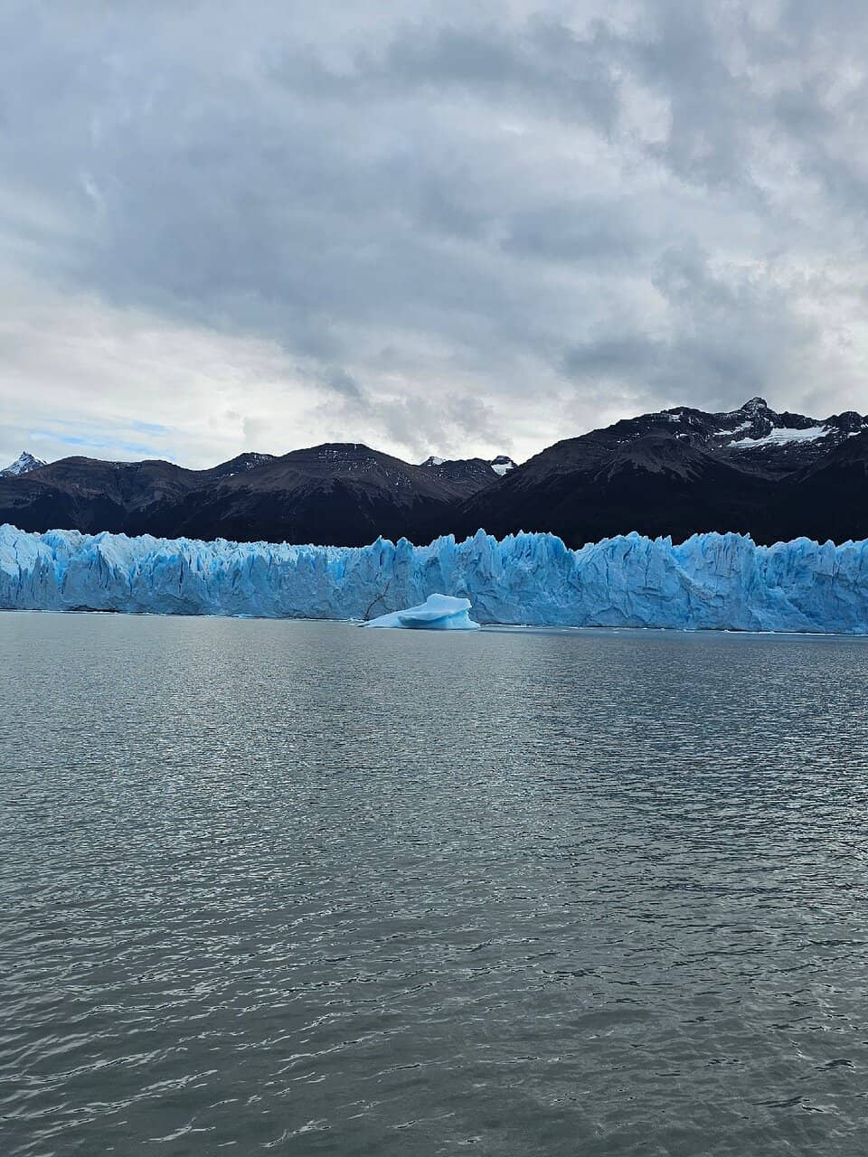 Glacier Trekking (Mini-Trekking)
