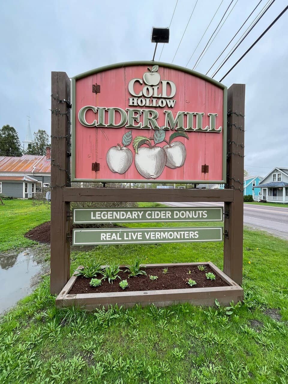 Legendary Cider Donuts