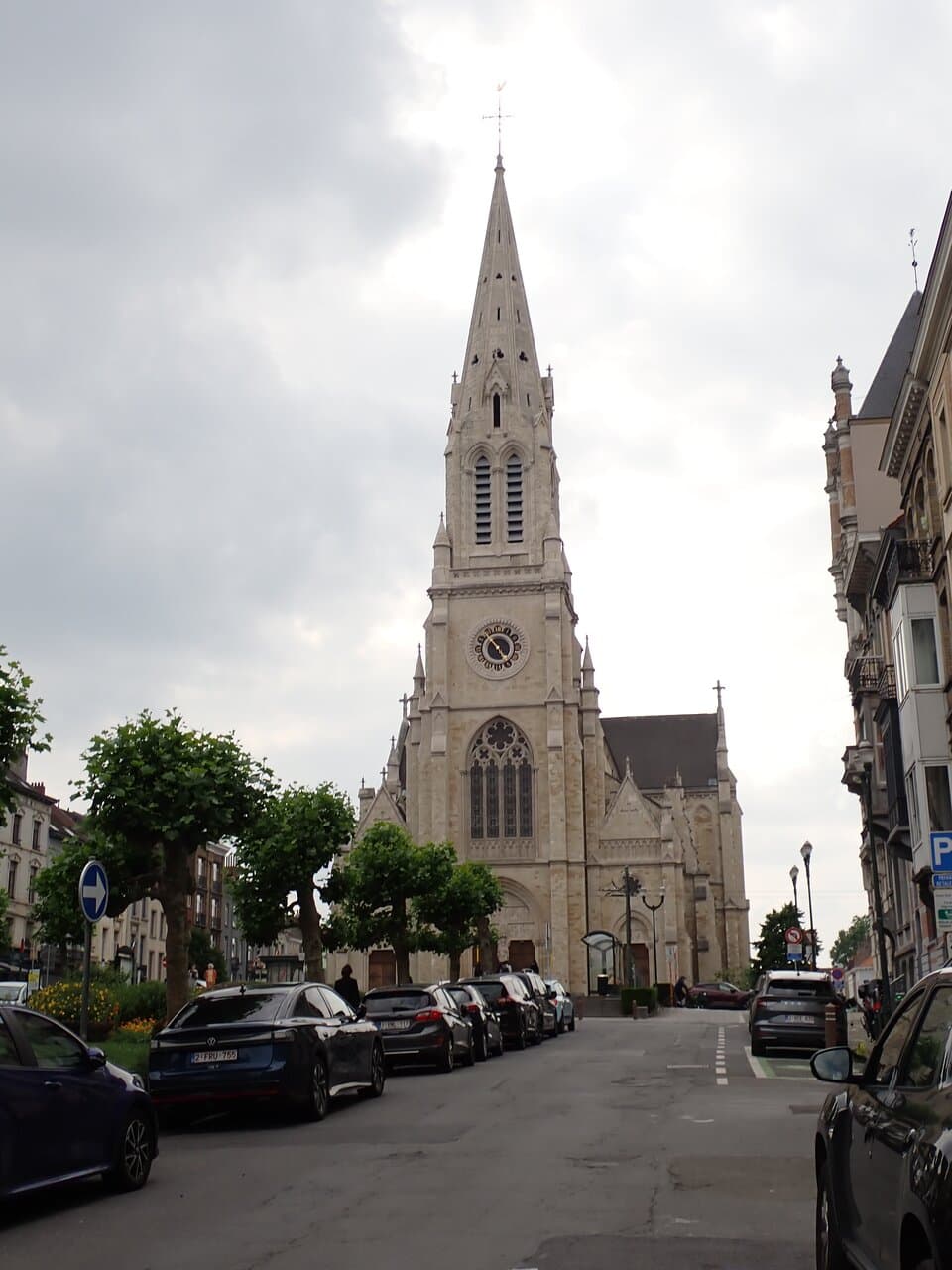 Schaerbeek, Église Saint-Servais
