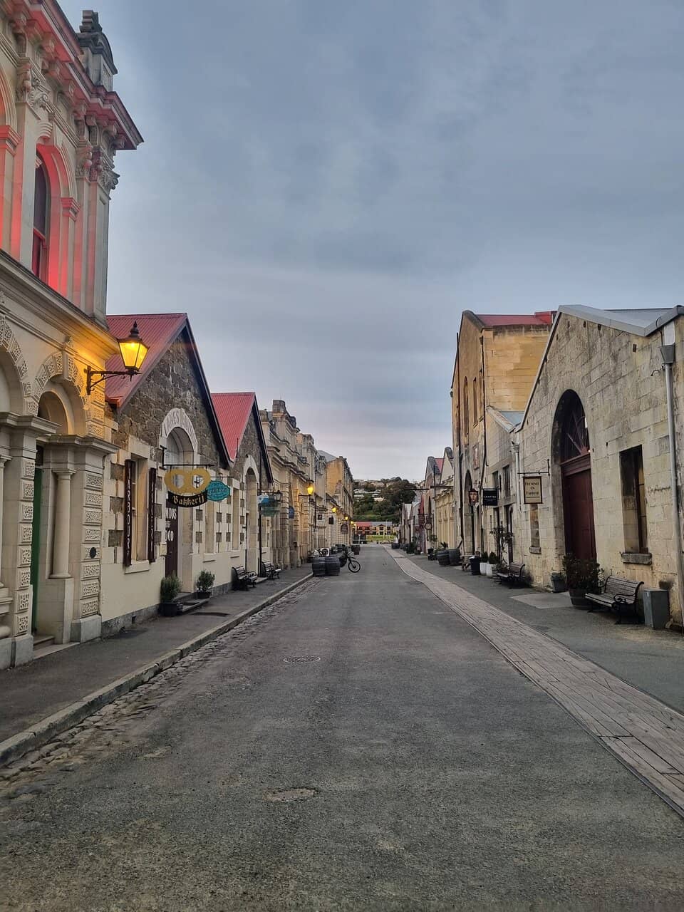 Artisan Shops & Galleries