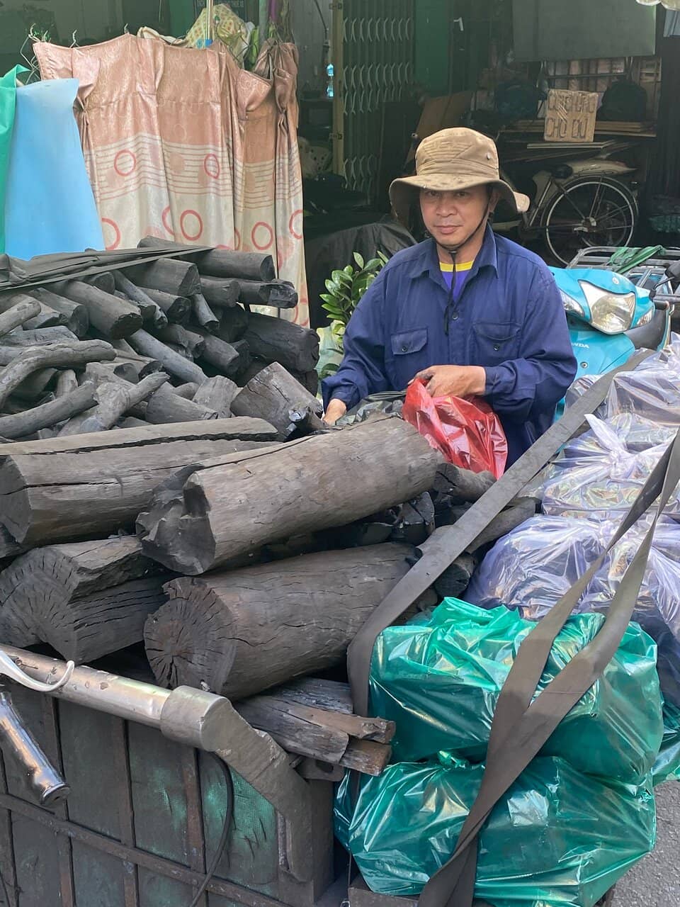 Ho Thi Ky Food Street