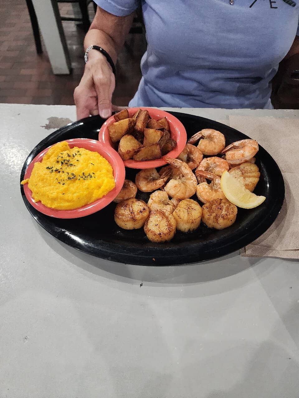 Live Music & Great Vibes