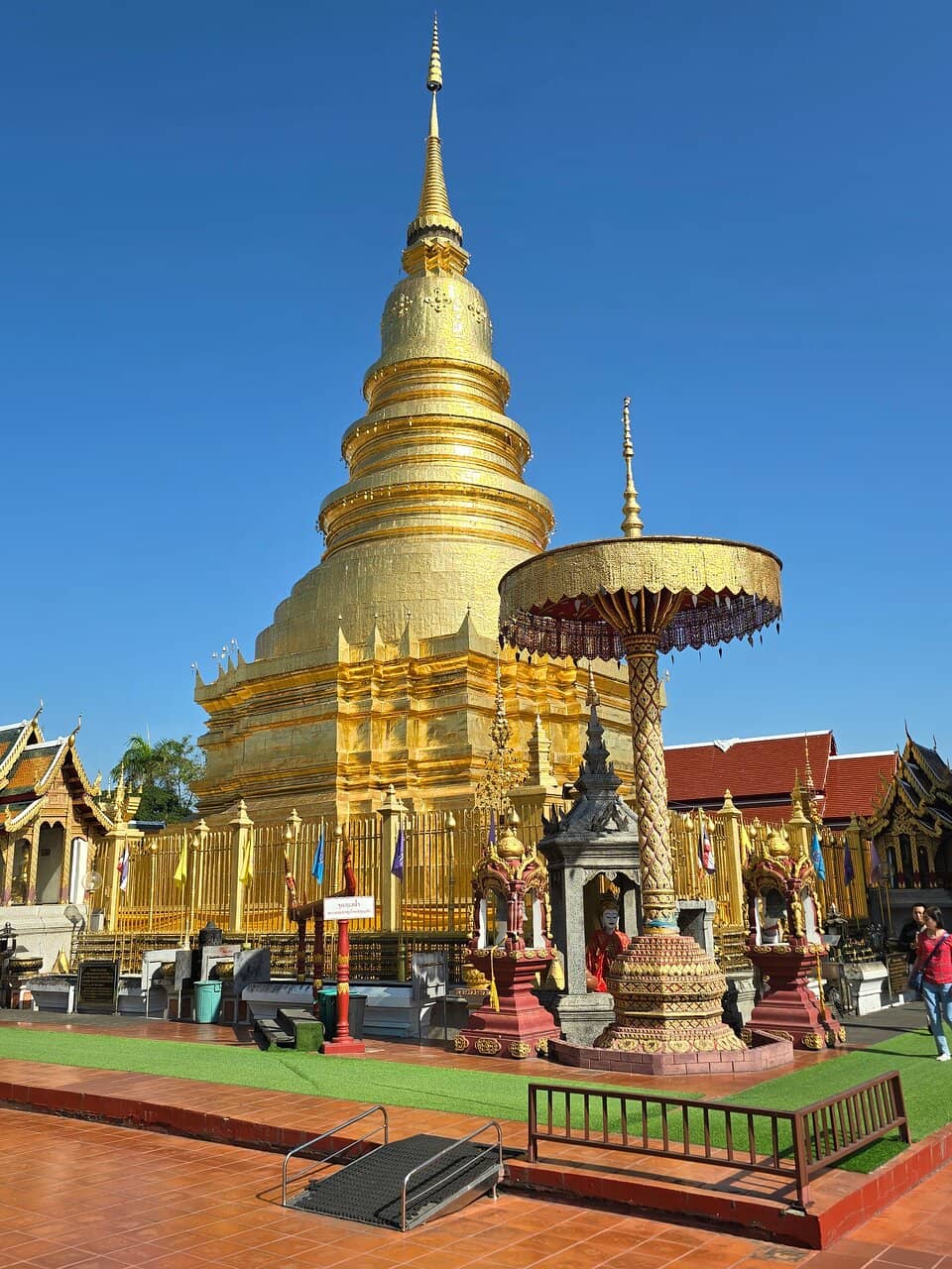 World's Largest Bronze Gong