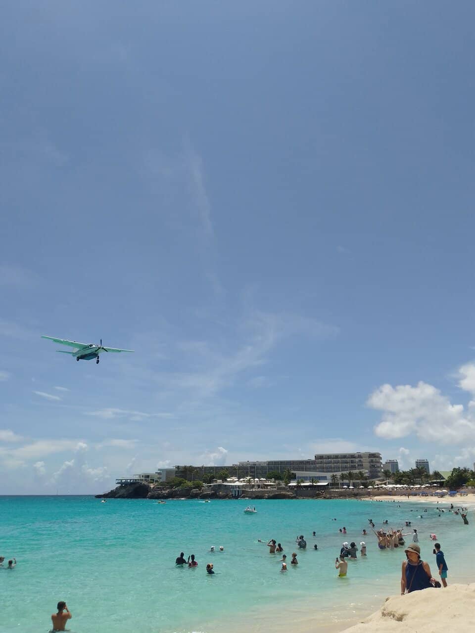 Low-Flying Jet Landings