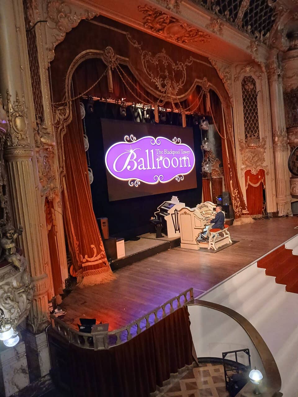 Wurlitzer Organ Serenade