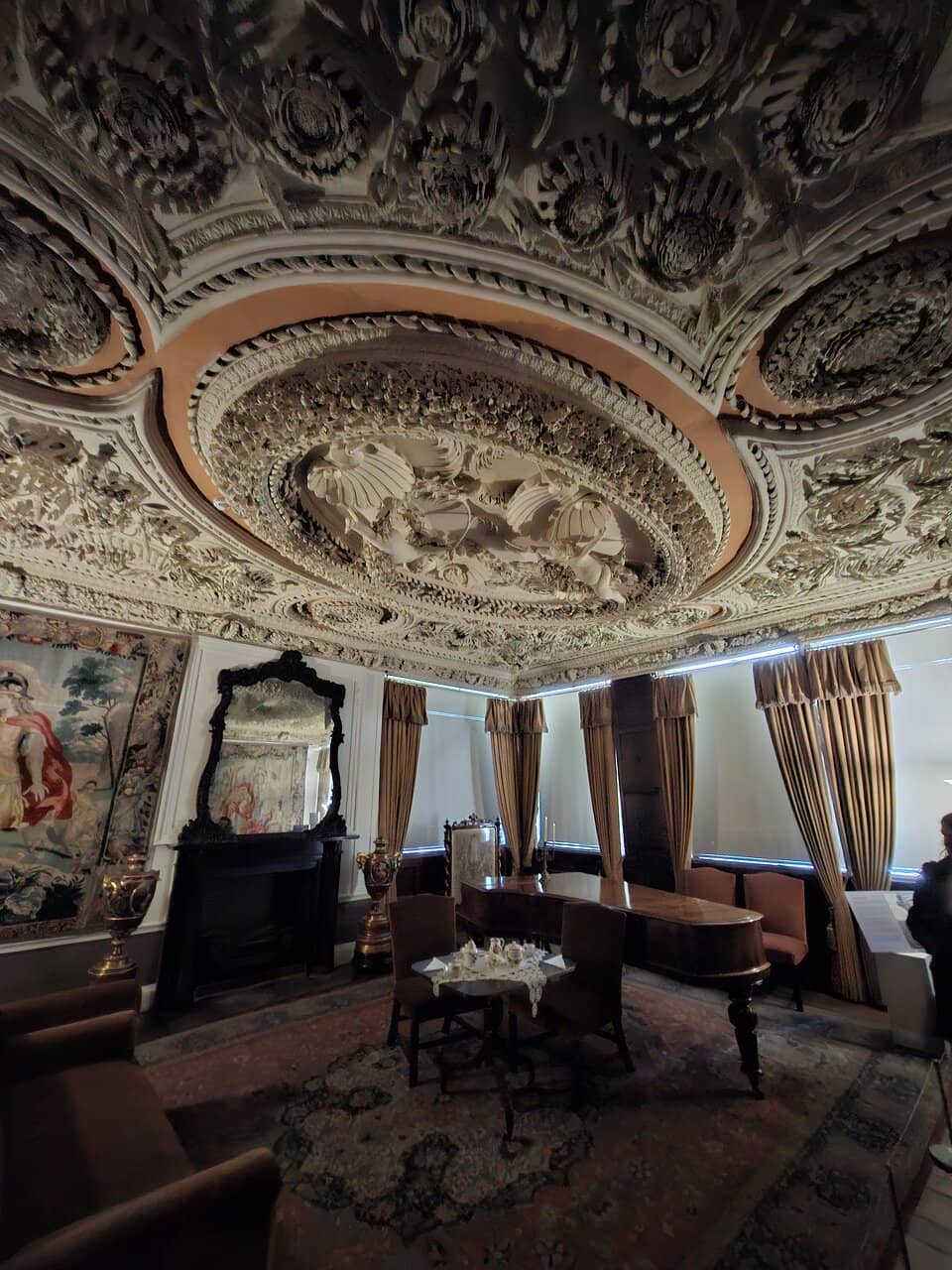 Expansive Astley Park