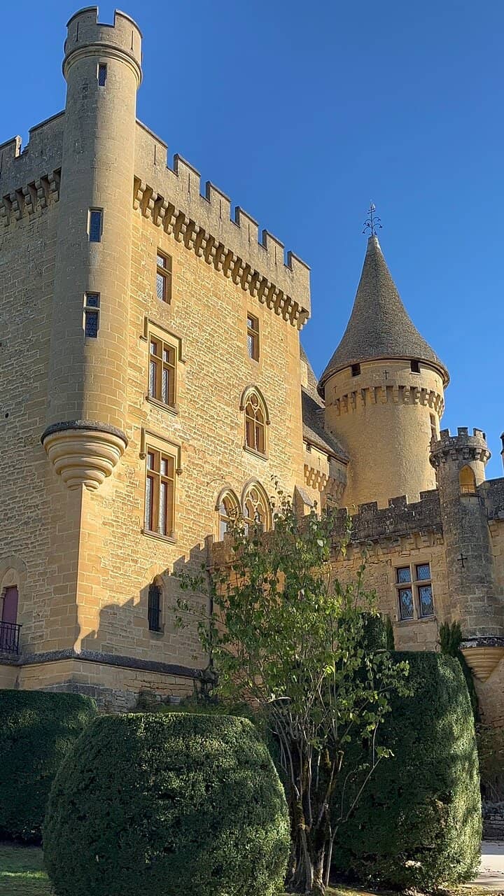 Immersive Themed Rooms