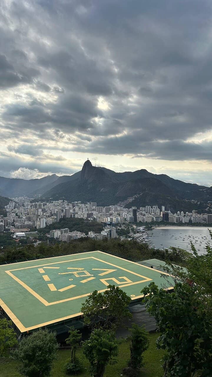 Cable Car Ride to the Summit