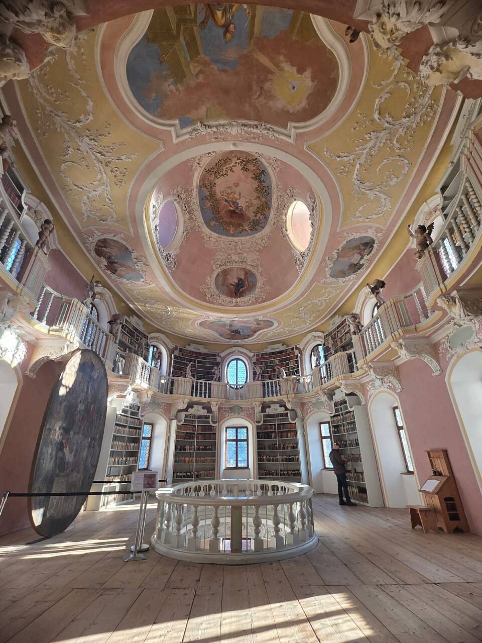 Klosterbibliothek St. Mang