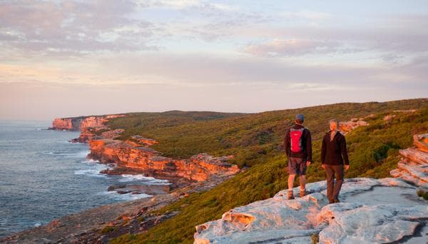 Walking the sandstone cliffs, Royal National Park