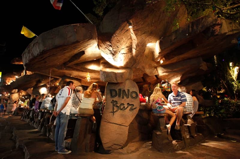 Life-Size Dinosaur Trail
