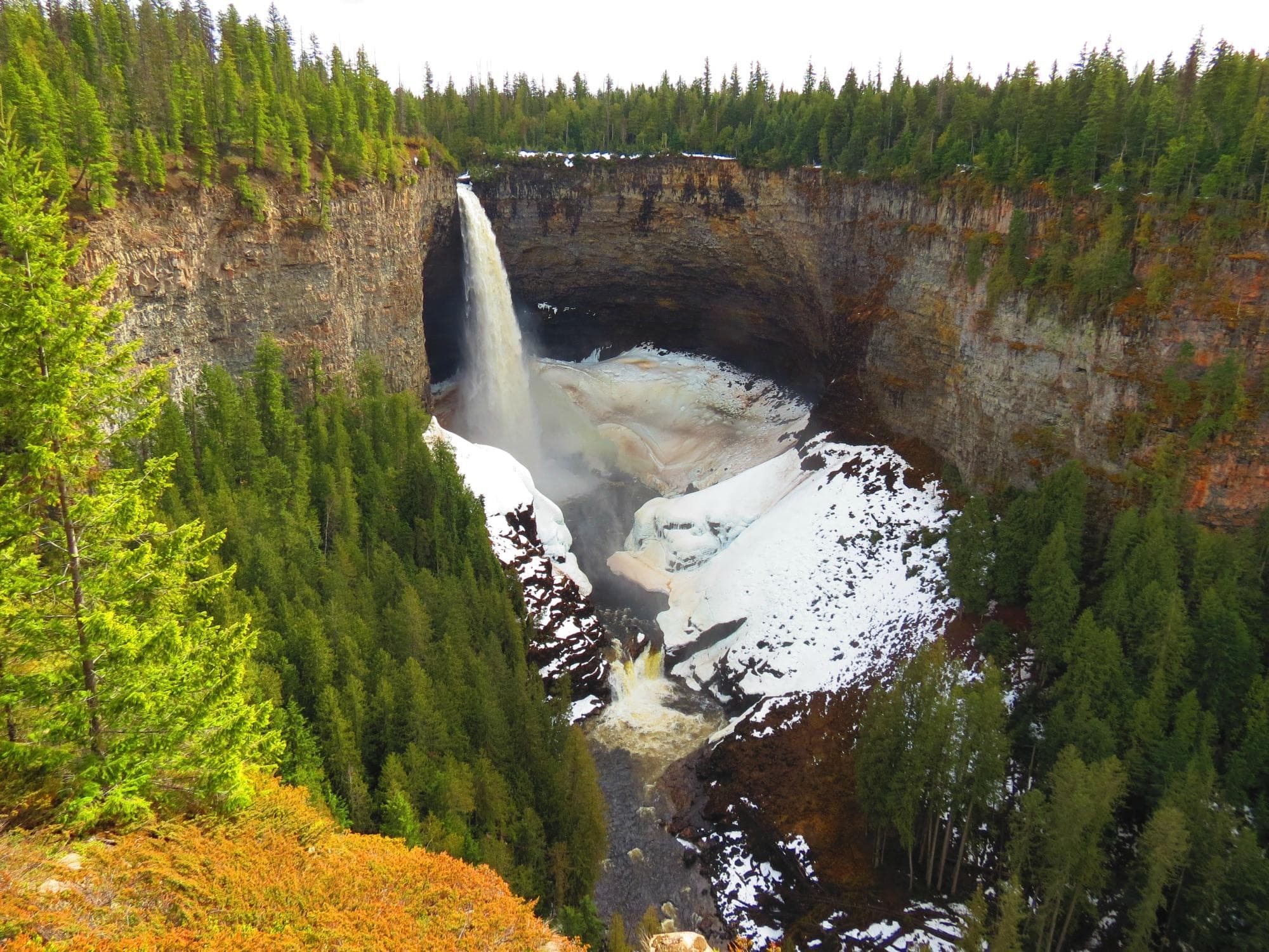 Helmcken Waterfall