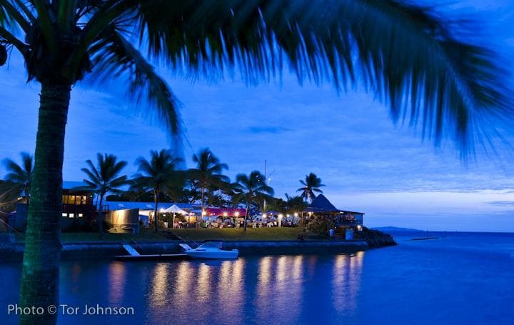 View from Commercial Centre to the Restaurant & Bar. Photo © Tor Johnson