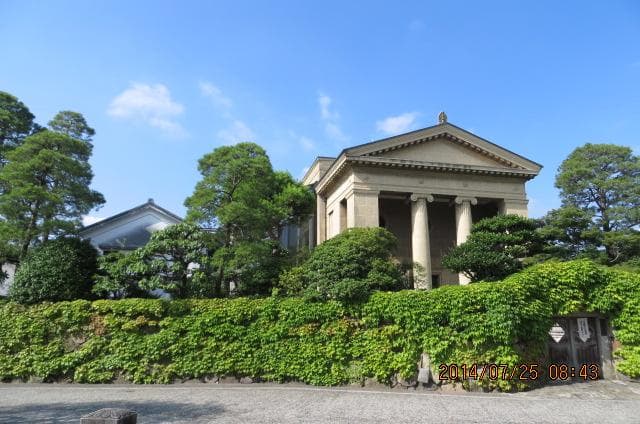 本館外観
