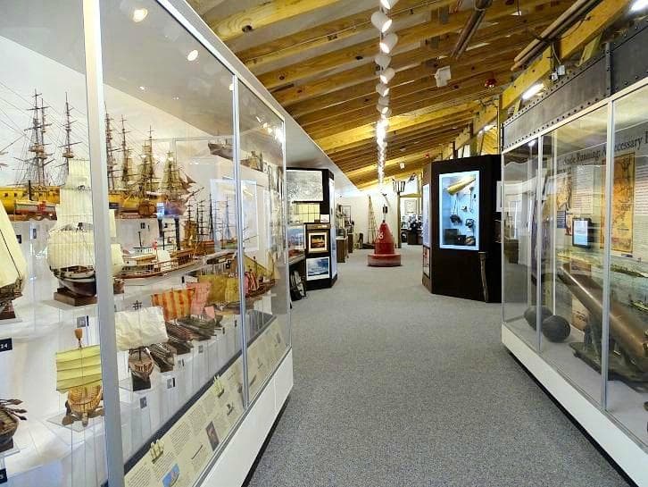 displays