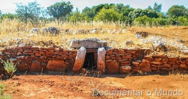 Interactive Prehistoric Recreations