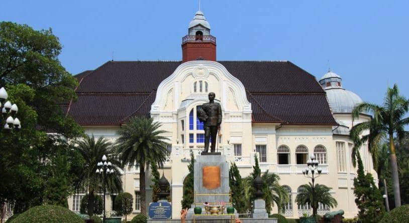 Double Spiral Staircase