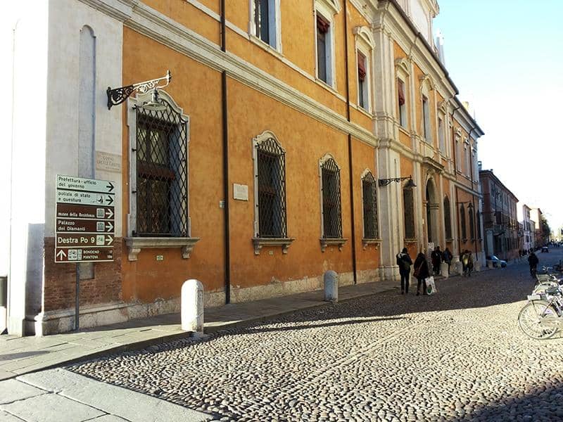 Palazzo dei Diamanti