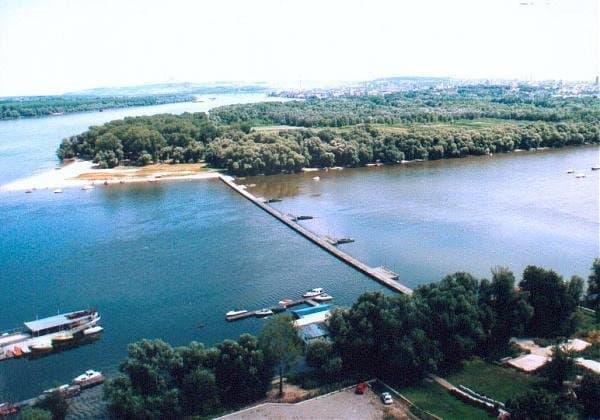 In the summer Lido beach is conected connected to Zemun promenade with a pontoon bridge