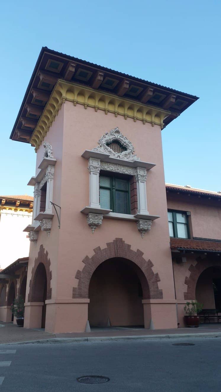 Vertical photo