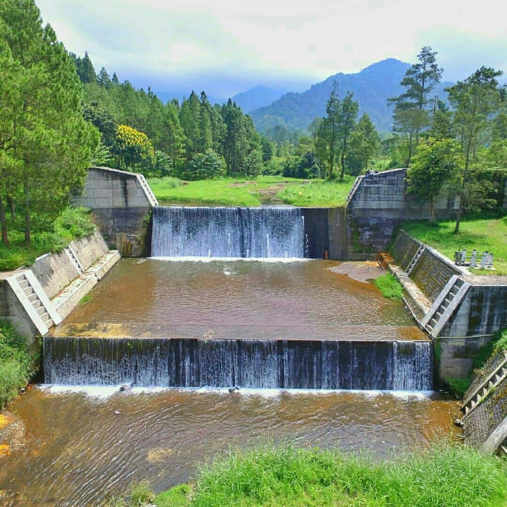 Coban Talun Waterfall