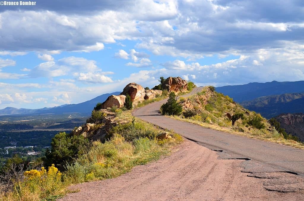 Leitplanken und andere Sicherungen sind überflüssig :D