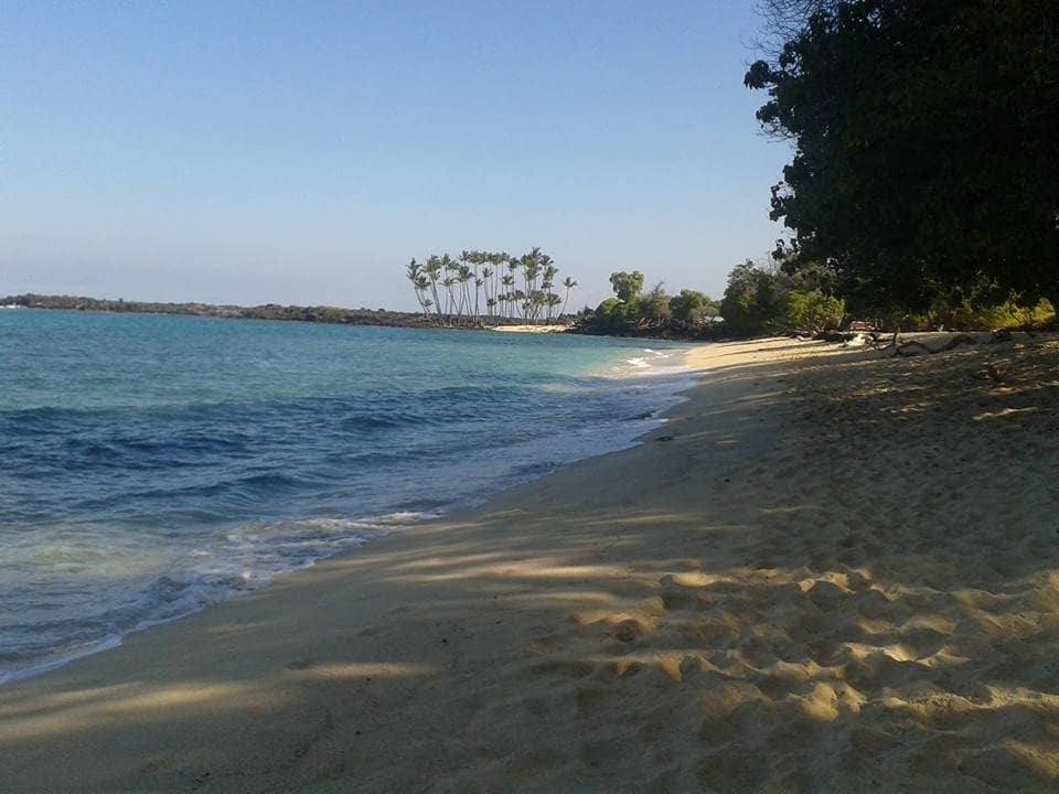 Makalawena Beach