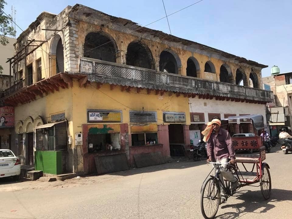 Holi Shopping Extravaganza