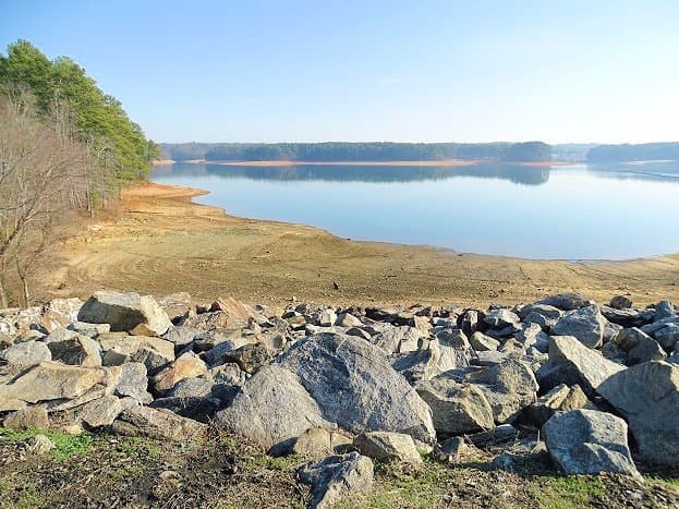 lake allatoona (during drought)