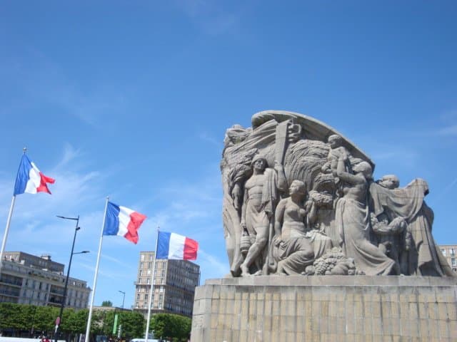 De côté...