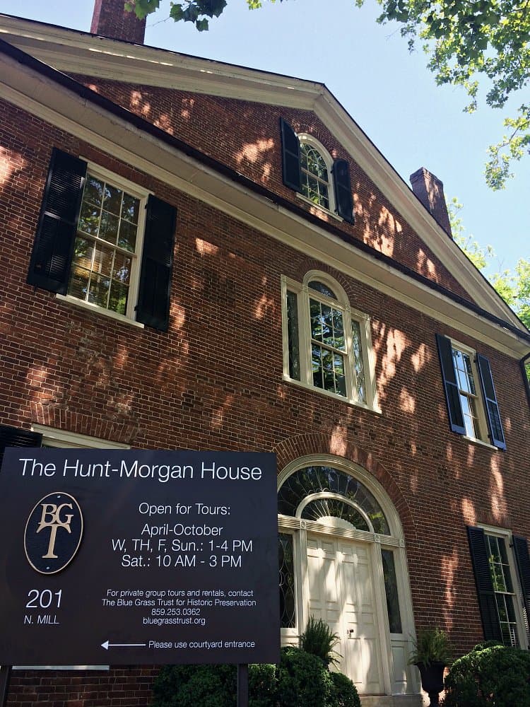 Hunt-Morgan House Sign