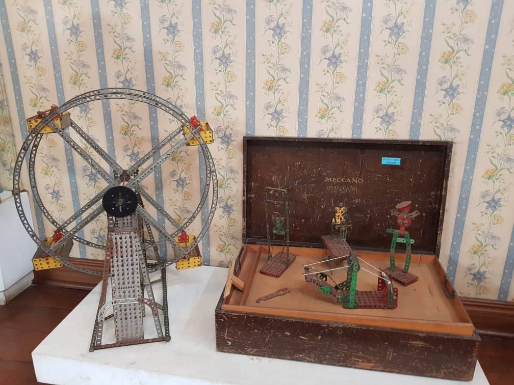 The Dollhouse Project: 'La Casita'