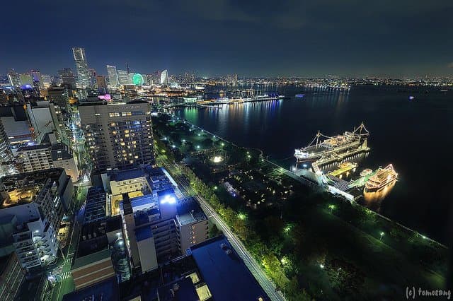横浜マリンタワー展望室からの眺め