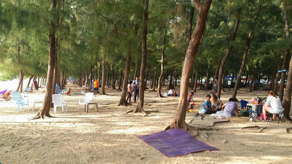 Whitest Sand & Curved Shoreline