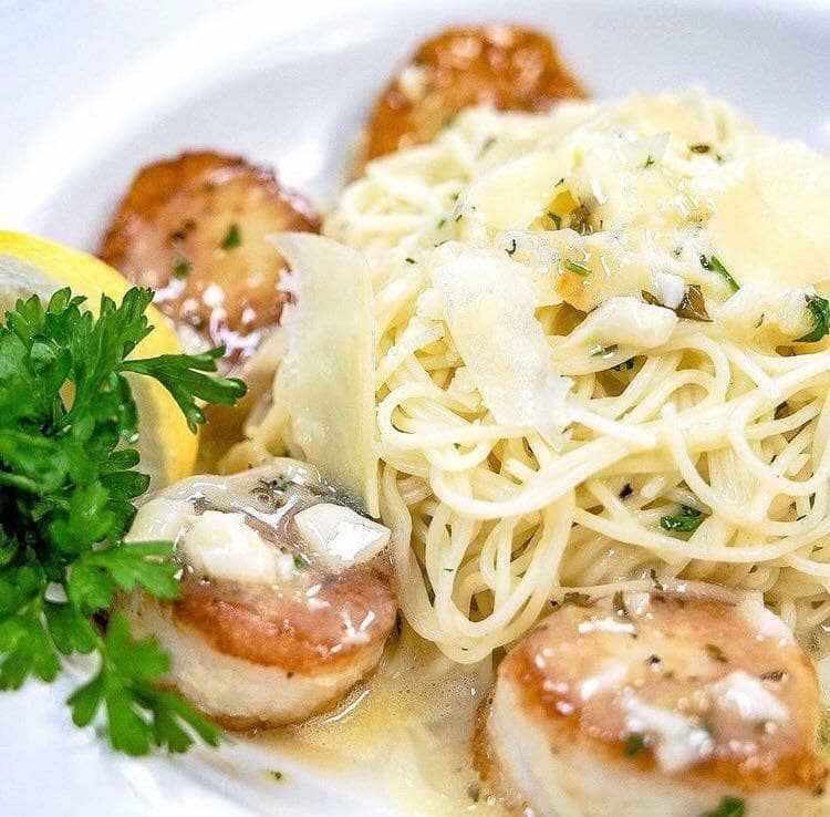 Pet-Friendly Outdoor Dining