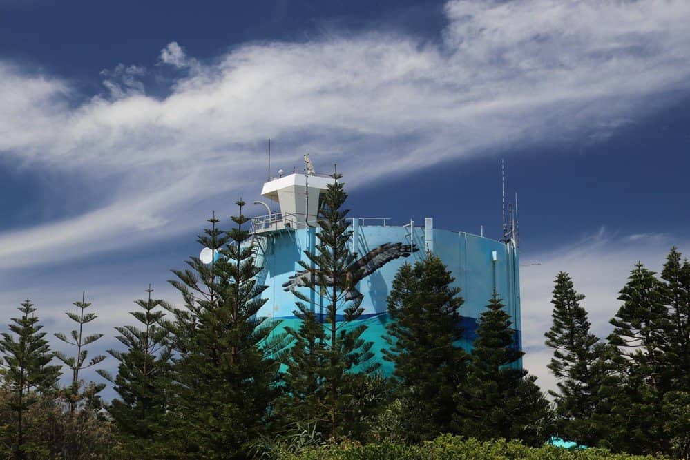Iconic Lighthouse Views
