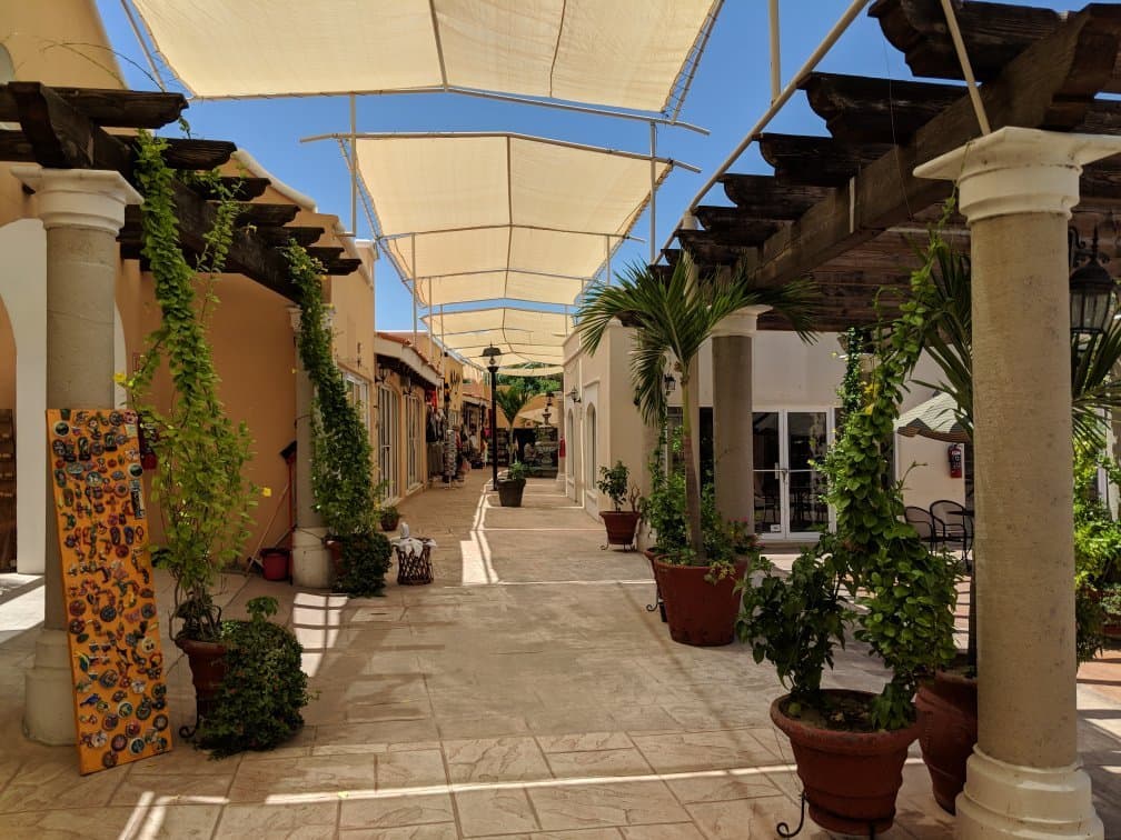 Plaza Artesanos San José del Cabo