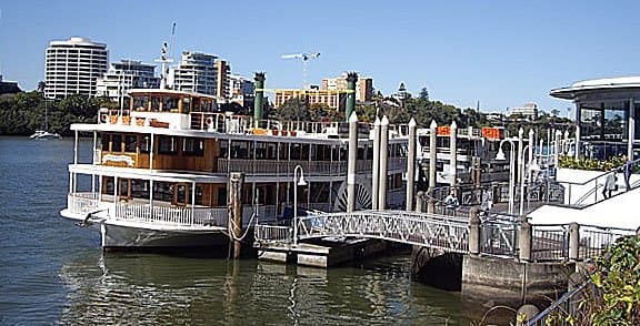Kookaburra Showboat at the wharf.