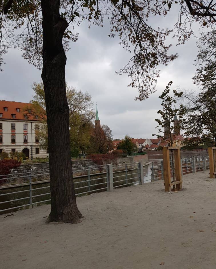 Central Fountain